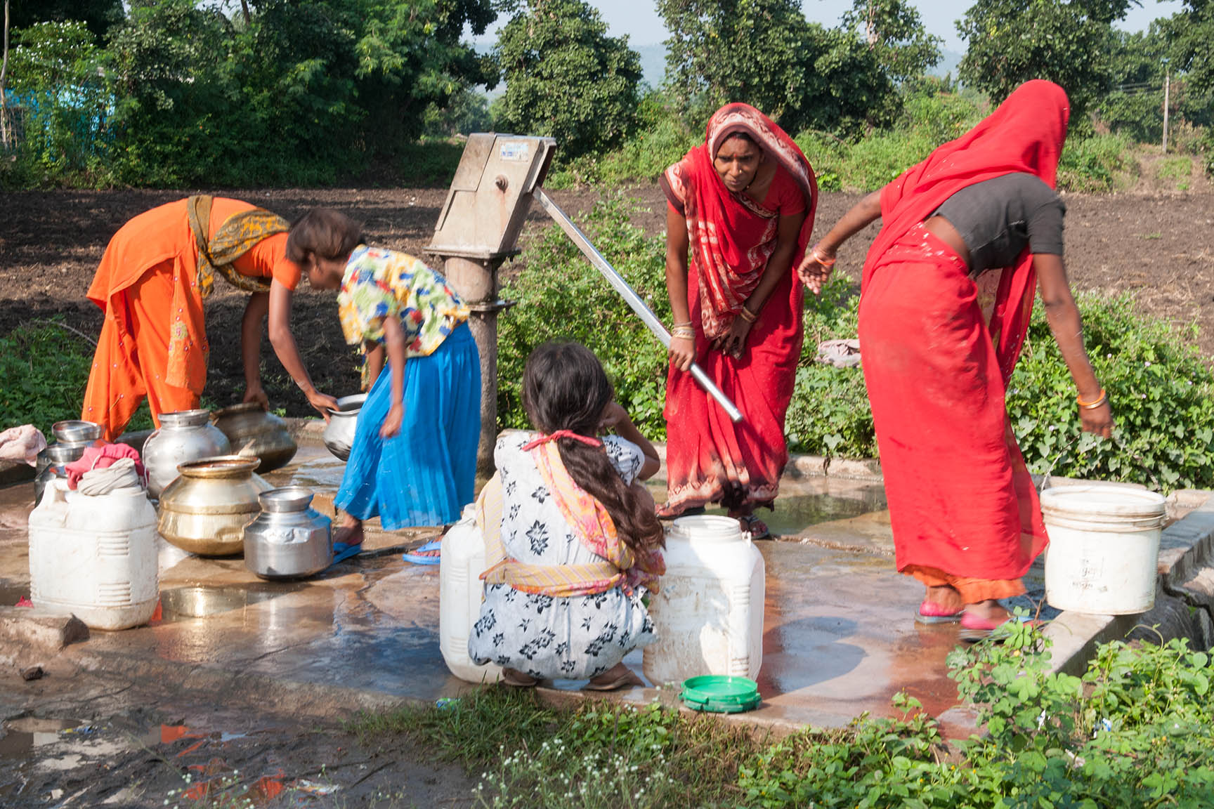 Wasserversorgung ist bei Indiens Landbevölkerung Frauensache